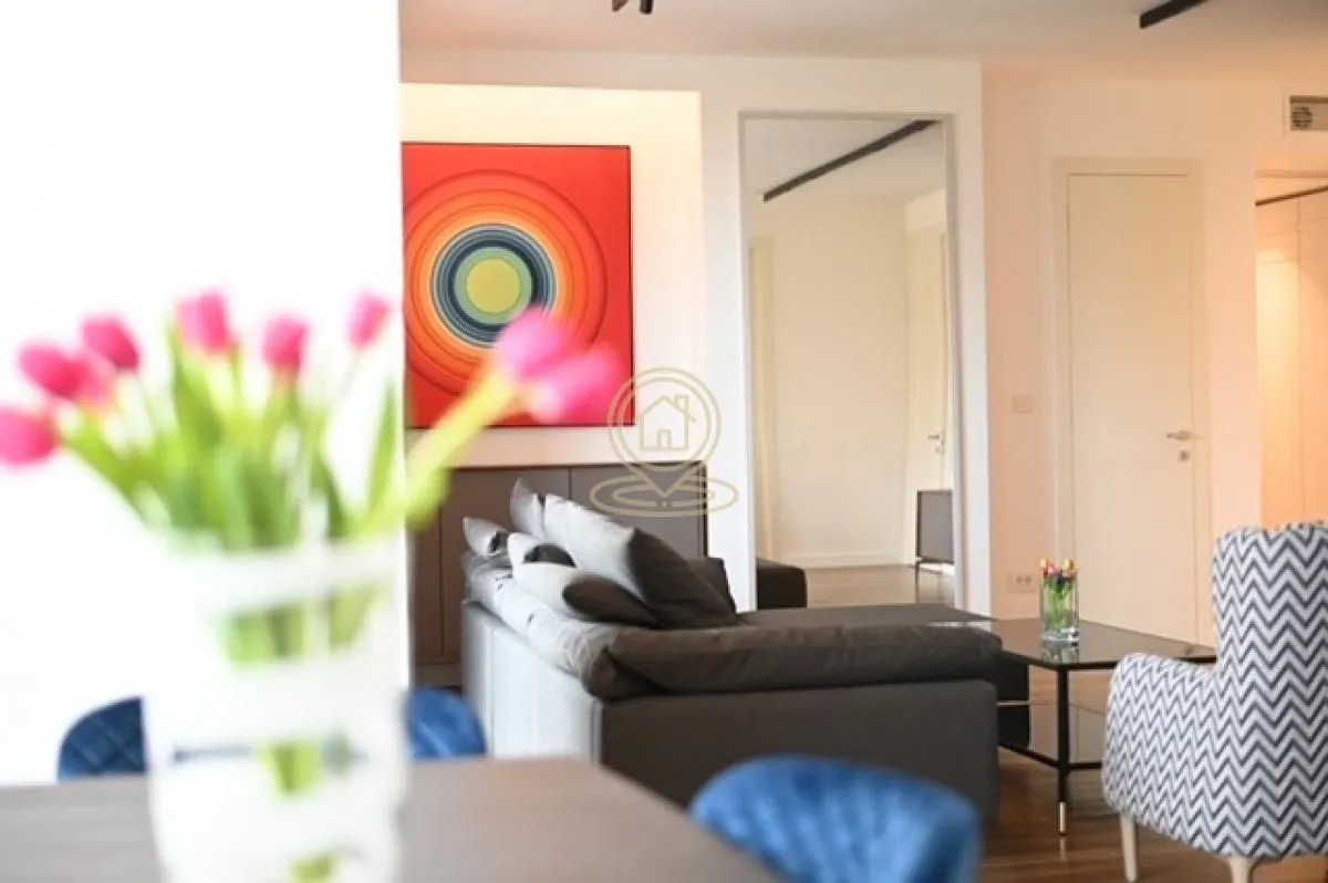 Izdavanje, trosoban stan, 81m², Crveni Krst, Beograd