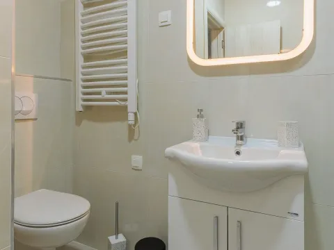 Sale, one bedroom apartment, 45m², Pod Kuk, Tivat - image 6