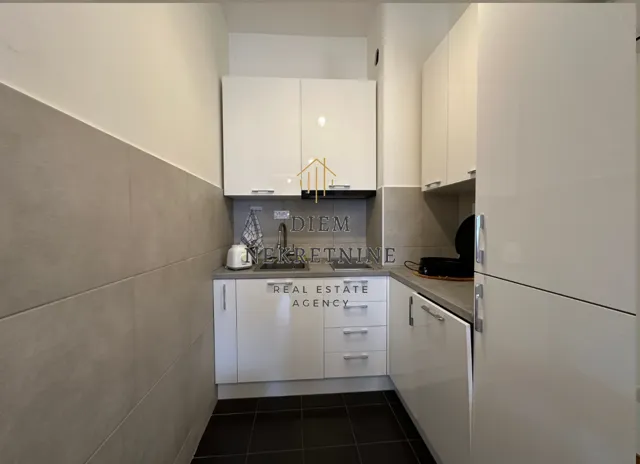 Izdavanje, jednosoban stan, 37m², Ljubović, Podgorica