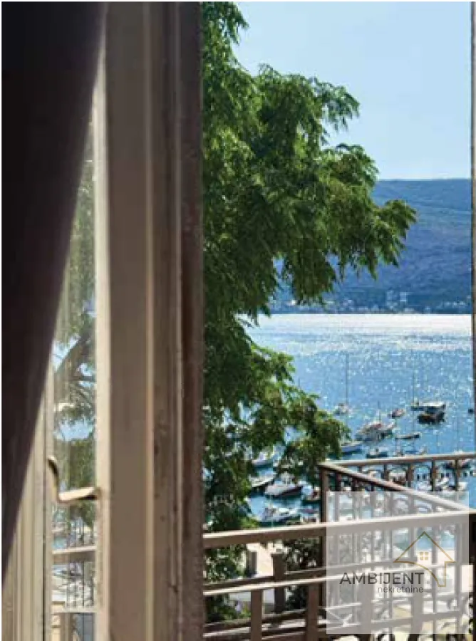 Prodaja, stan, 146m², Herceg Novi, Crna Gora