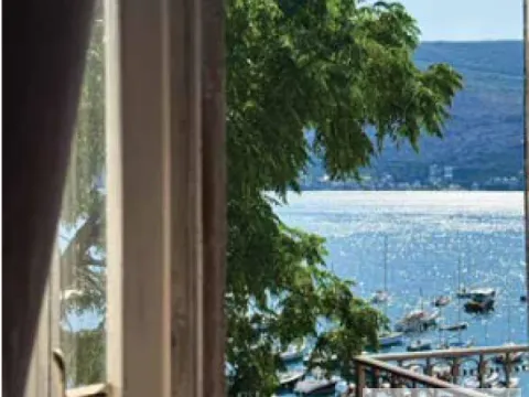 Prodaja, stan, 146m², Herceg Novi, Crna Gora - image 8