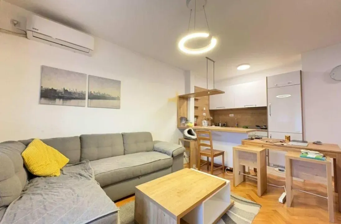 Prodaja, jednosoban stan, 41m², Preko Morače, Podgorica