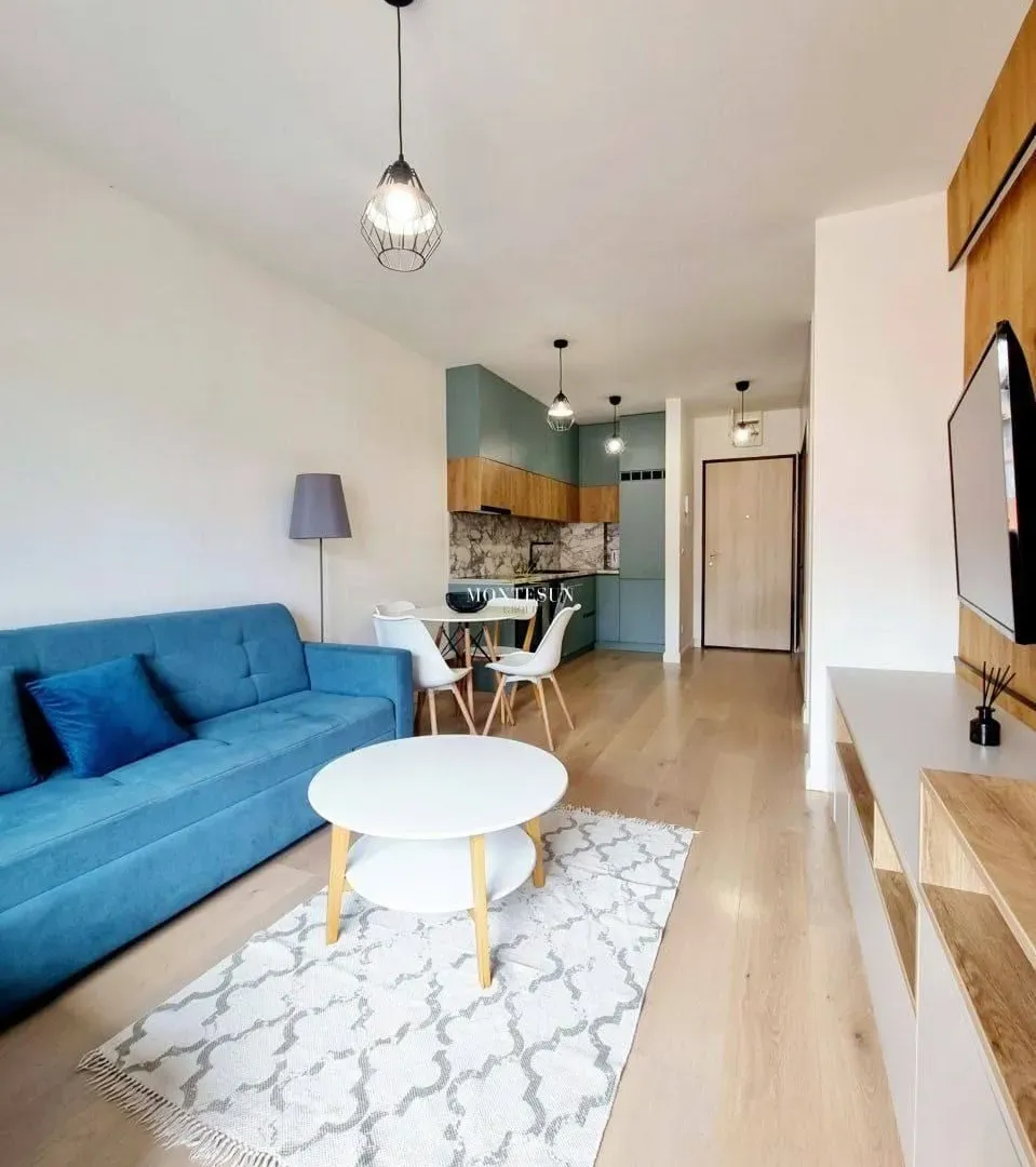 Rent, two bedroom apartment, 54m², Centar, Budva