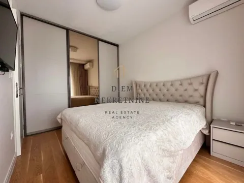 Izdavanje, jednosoban stan, 58m², Podgorica, Crna Gora - image 9