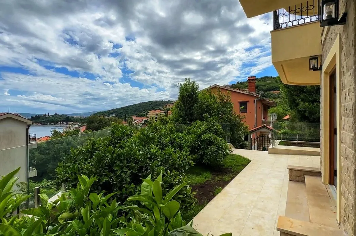 Prodaja, jednosoban stan, 46m², Kamenari, Herceg Novi