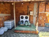 Prodaja, poslovni prostor, 360m², Stropsko, Vranje - image 12