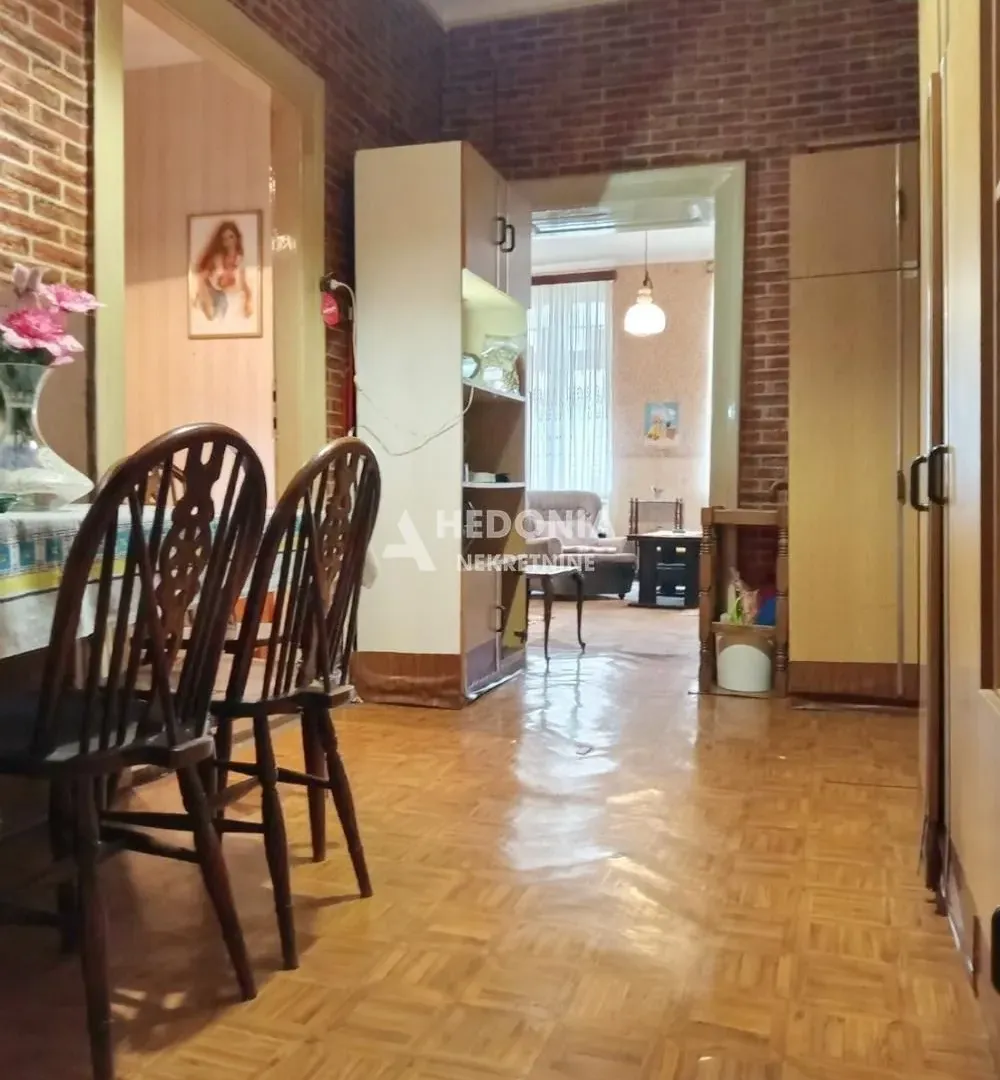 Prodaja, dvosoban stan, 82m², Botanička Bašta, Palilula Sve Podlokacije
