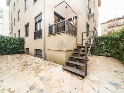 Izdavanje, jednosoban stan, 45m², Blok 6, Podgorica - image 10