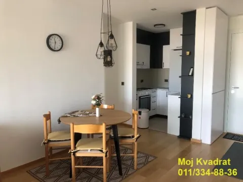 Rent, two bedroom apartment, 74m², Stari Grad, Beograd - image 3