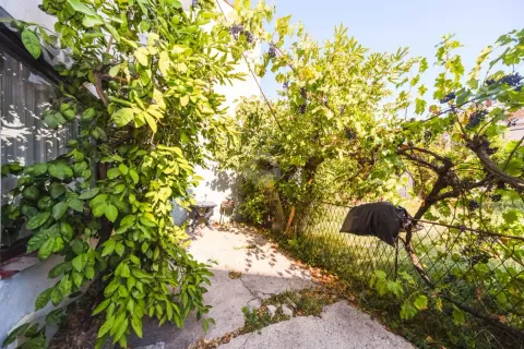 Izdavanje, trosoban stan, 100m², Zabjelo, Podgorica - image 14