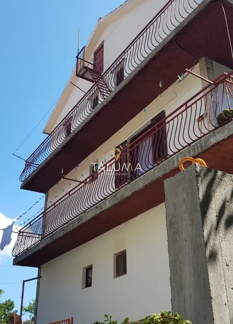 Prodaja, kuća, 315m², Herceg Novi, Crna Gora
