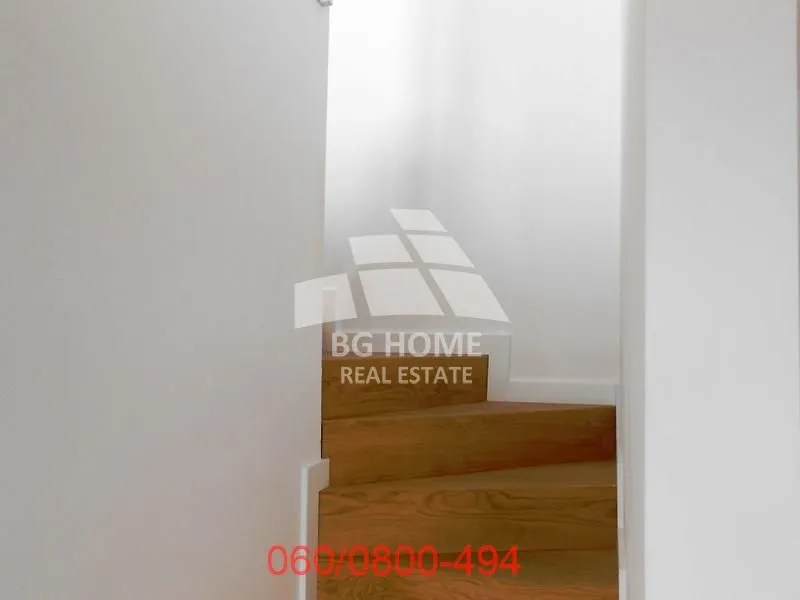 Sale, four bedroom apartment, 142m², Dušanovac, Voždovac Sve Podlokacije