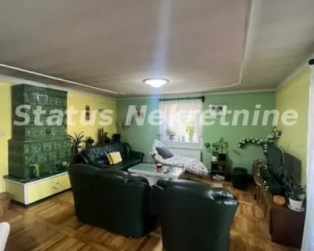 Prodaja, kuća, 138m², Sremska Kamenica, Petrovaradin