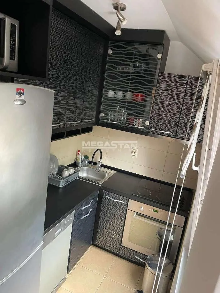 Rent, two bedroom apartment, 54m², Zemun Centar, Zemun Sve Podlokacije