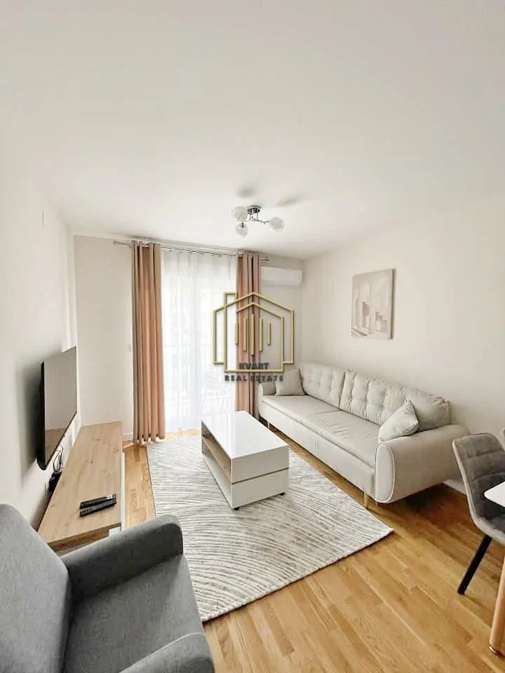 Izdavanje, jednosoban stan, 40m², Zabjelo, Podgorica