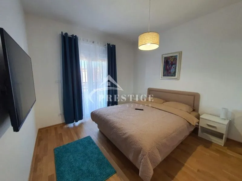 Rent, one bedroom apartment, 51m², City Kvart, Podgorica