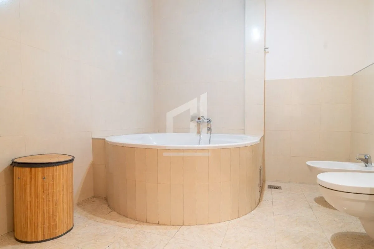 Rent, apartment, 118m², Vezirov Most, Podgorica