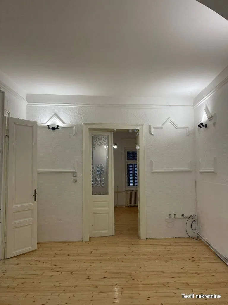 Rent, office space, 260m², Novi Sad, Srbija