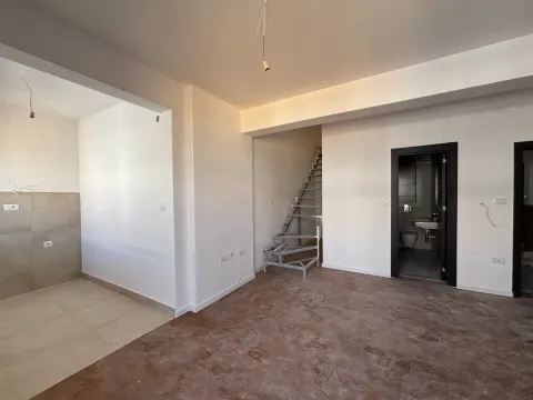 Sale, three bedroom apartment, 100m², Zagorič, Podgorica - image 1