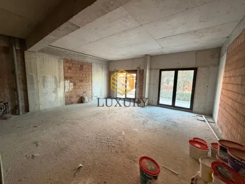 Sale, office space, 80m², Preko Morače, Podgorica - image 2