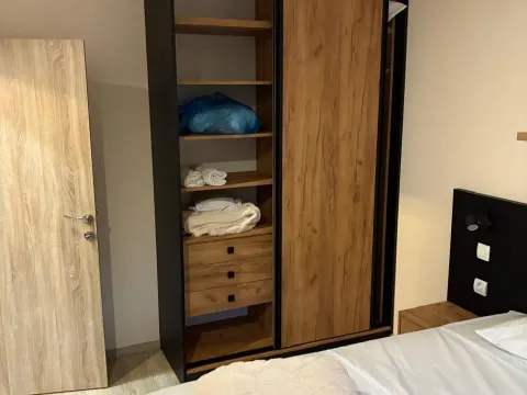 Izdavanje, jednosoban stan, 47m², Gradiošnica, Tivat - image 12