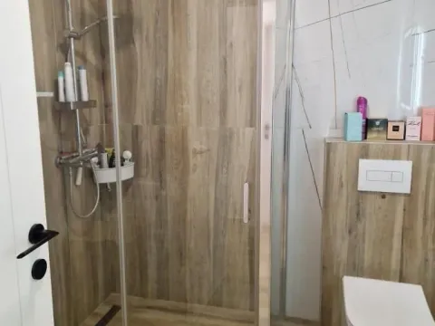 Prodaja, četvorosoban stan, 98m², Petrovaradin, Novi Sad - image 24