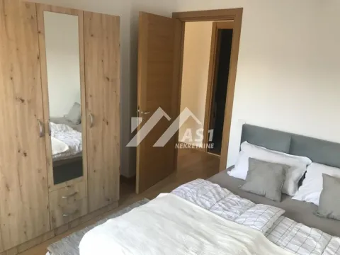 Izdavanje, dvosoban stan, 50m², Centar, Novi Sad - image 4