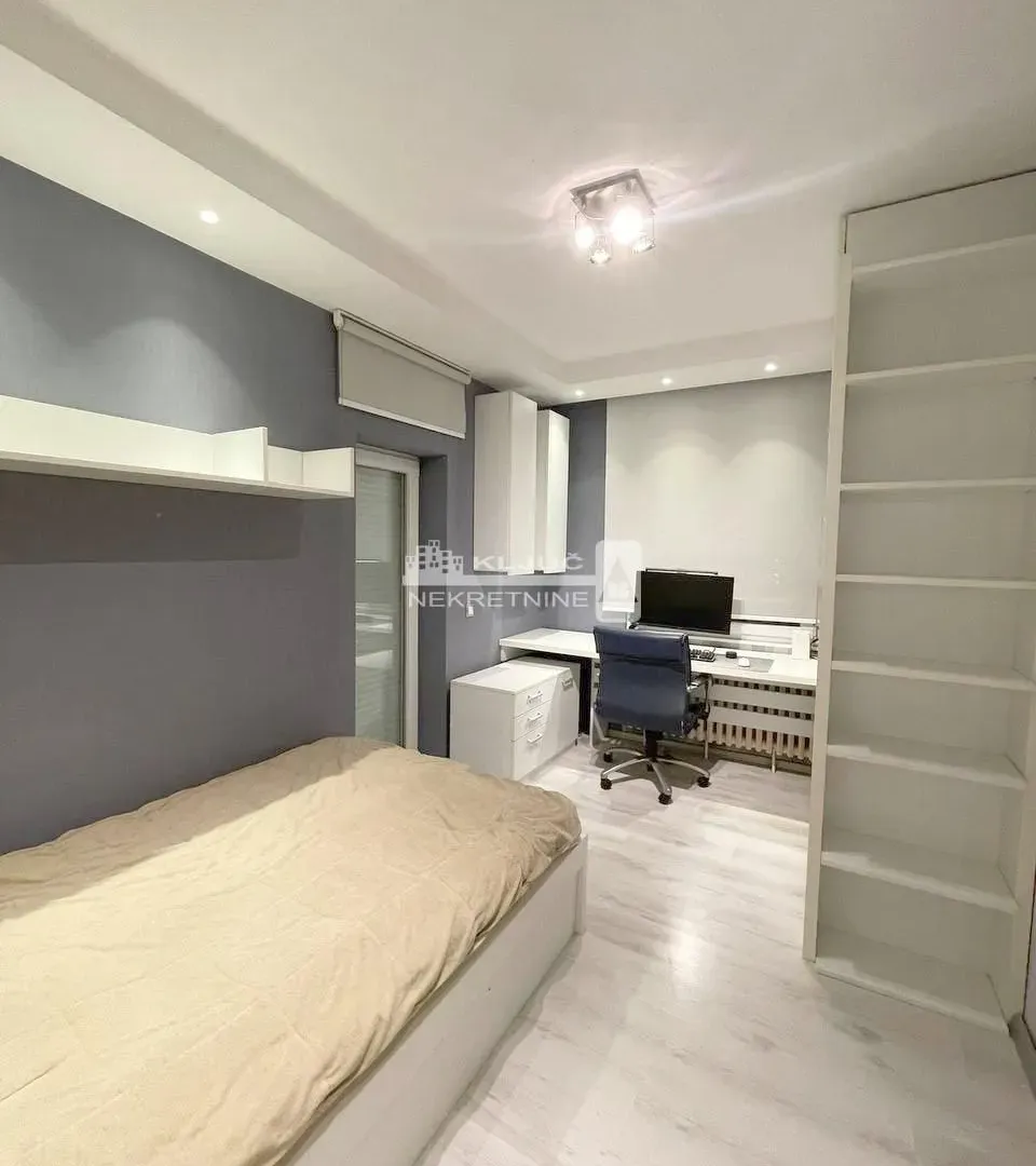 Sale, three bedroom apartment, 82m², Novi Beograd Blok 64, Novi Beograd Sve Podlokacije