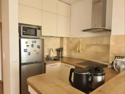 Sale, two bedroom apartment, 67m², Bečići, Budva - image 5