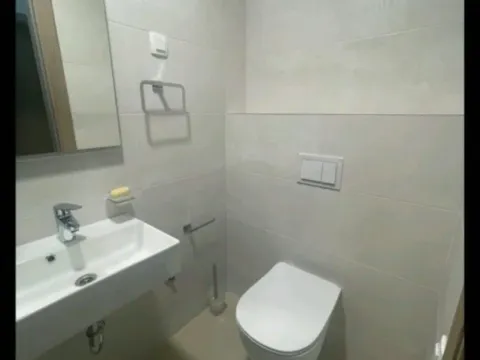 Izdavanje, dvosoban stan, 69m², Master Kvart, Podgorica - image 7