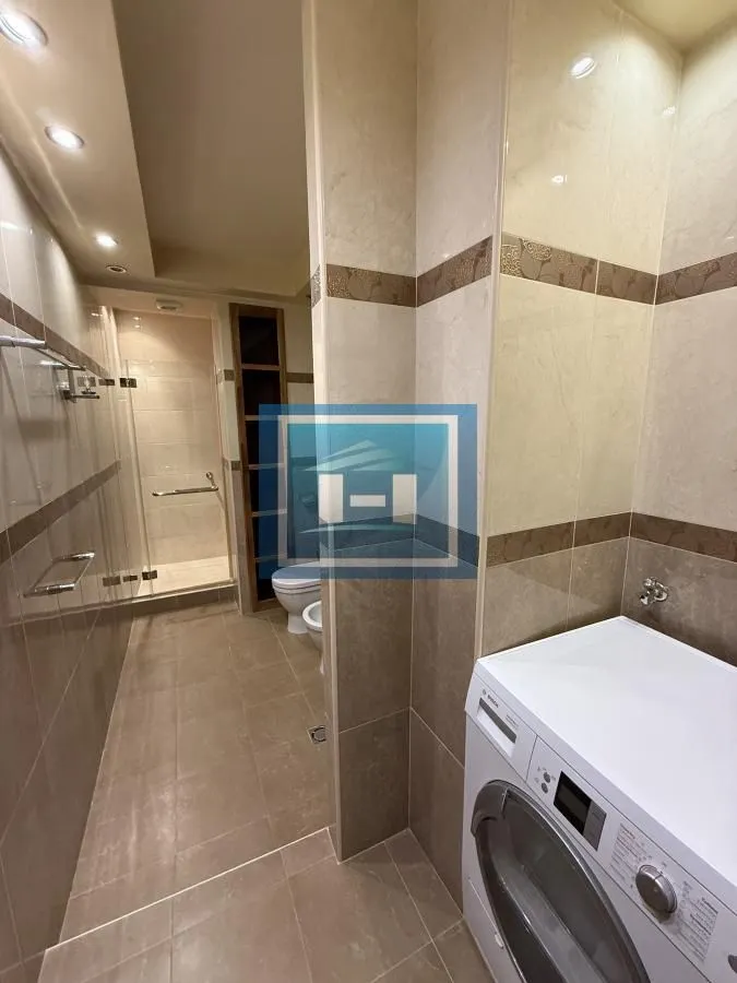 Prodaja, jednosoban stan, 77m², Vašarište, Jagodina