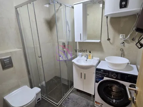 Izdavanje, trosoban stan, 103m², Tološka šuma, Podgorica - image 21