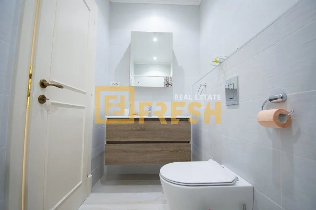Prodaja, kuća, 371m², Tivat, Crna Gora