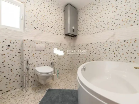 Prodaja, kuća, 273m², Baošići, Herceg Novi - image 8