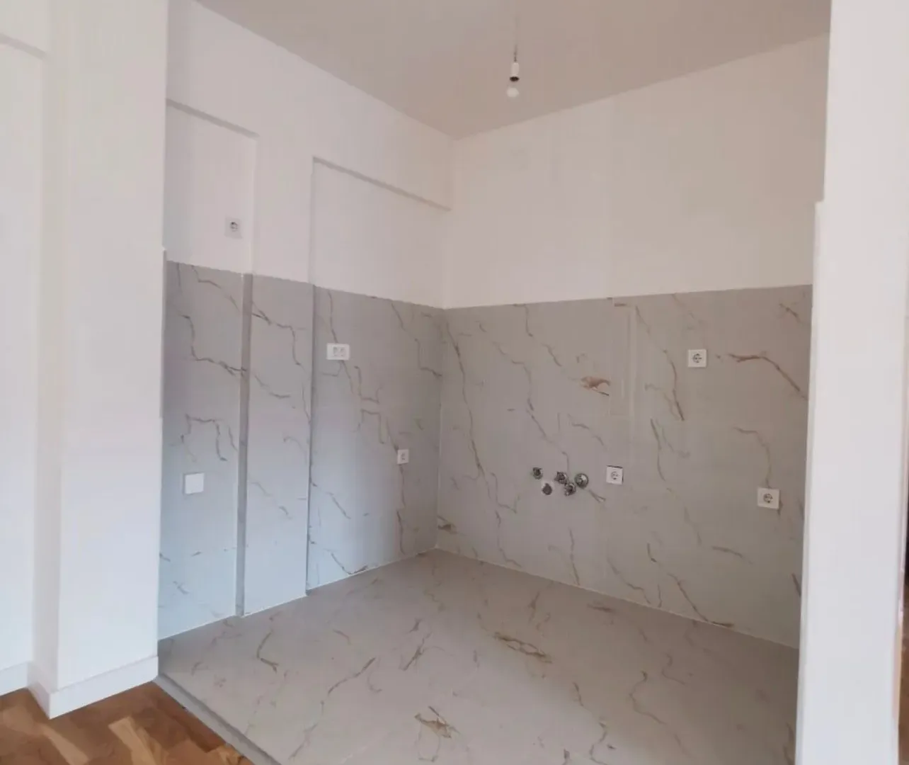 Prodaja, jednosoban stan, 68m², Ljubović, Podgorica
