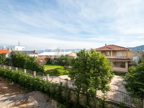 Izdavanje, garsonjera, 27m², Donja Gorica, Podgorica - image 6
