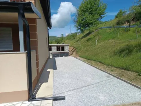 Prodaja, kuća, 200m², Bijelo Polje, Crna Gora - image 5