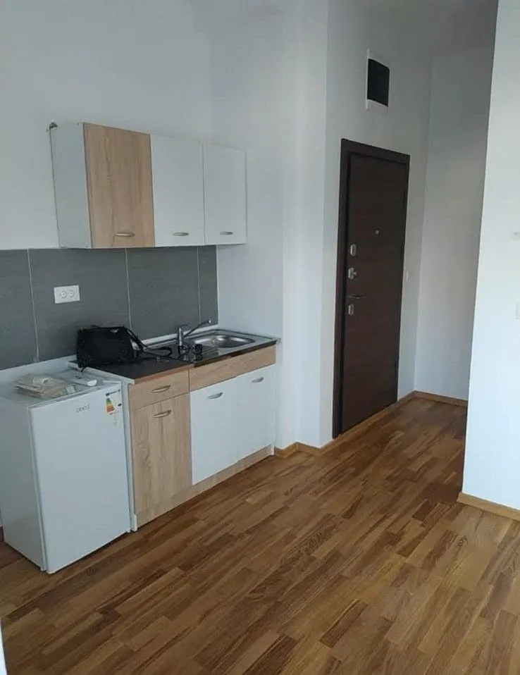 Izdavanje, stan, 22m², Tološi, Podgorica