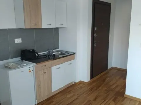 Izdavanje, stan, 22m², Tološi, Podgorica