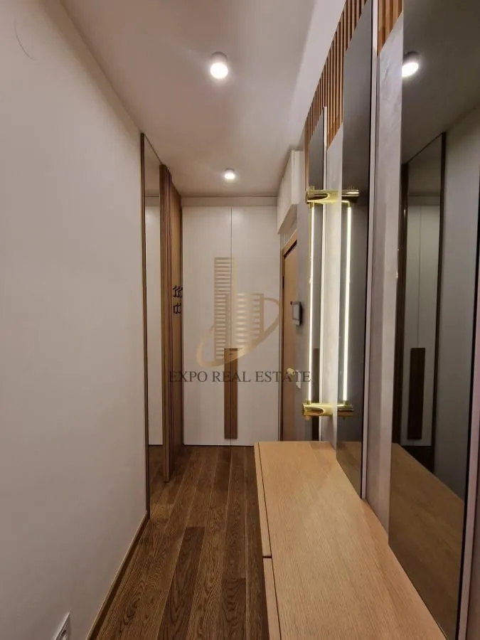 Prodaja, jednosoban stan, 39m², Vračar Hram, Vračar Sve Podlokacije