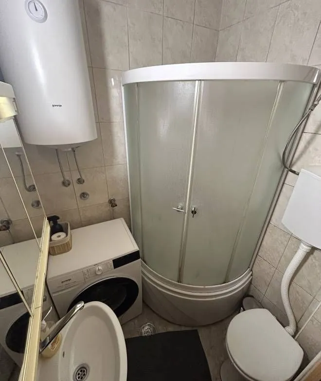 Sale, one bedroom apartment, 33m², Karaburma, Palilula Sve Podlokacije