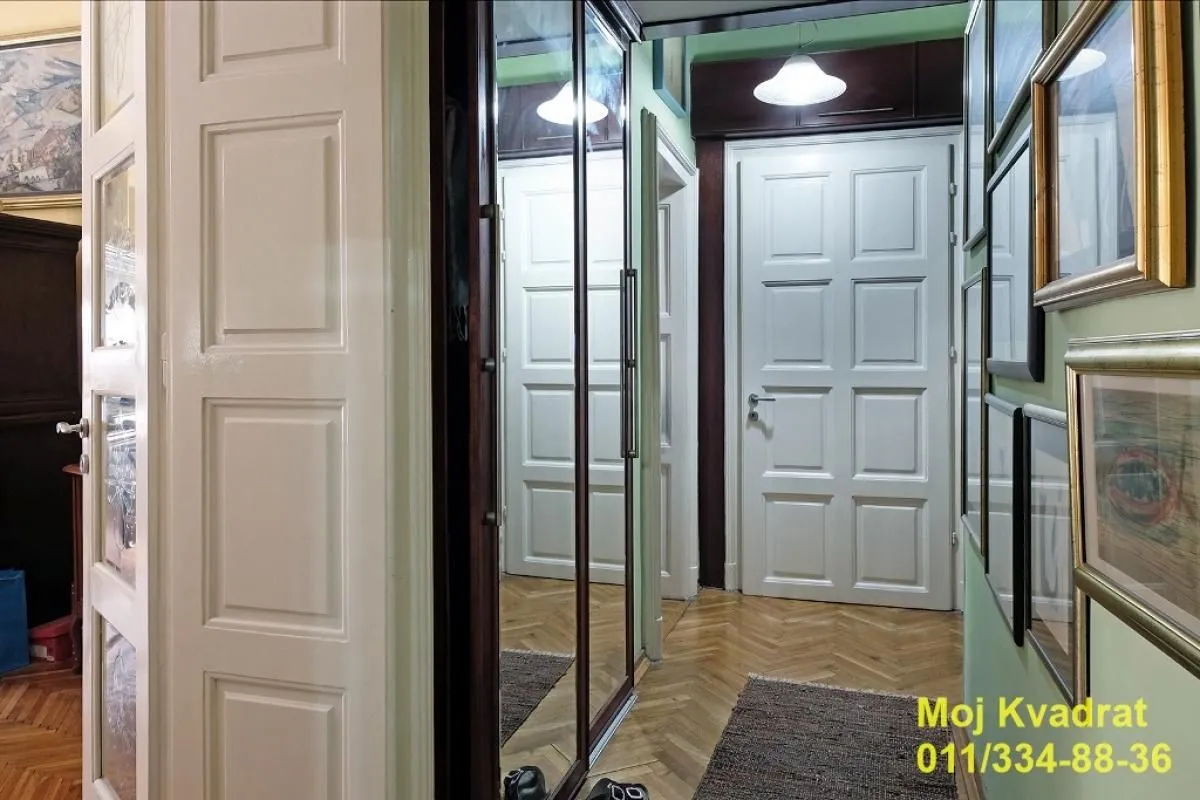Prodaja, trosoban stan, 110m², Stari Grad, Beograd