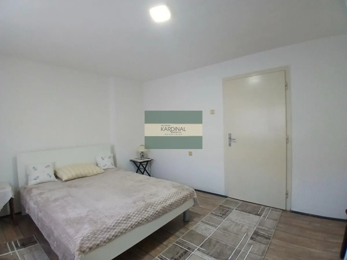 Prodaja, kuća, 226m², Tavrića obori, Jagodina
