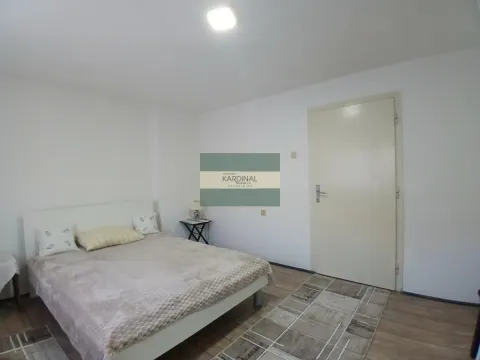 Prodaja, kuća, 226m², Tavrića obori, Jagodina - image 33