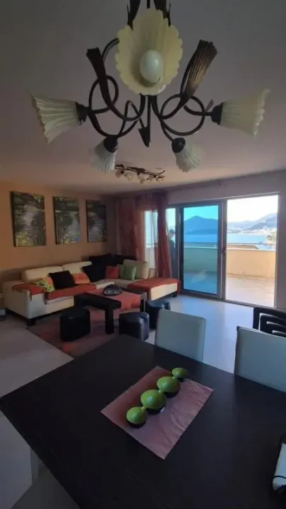 Sale, two bedroom apartment, 96m², Pržno, Budva