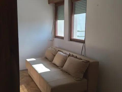Prodaja, jednosoban stan, 56m², Blok 6, Podgorica - image 7