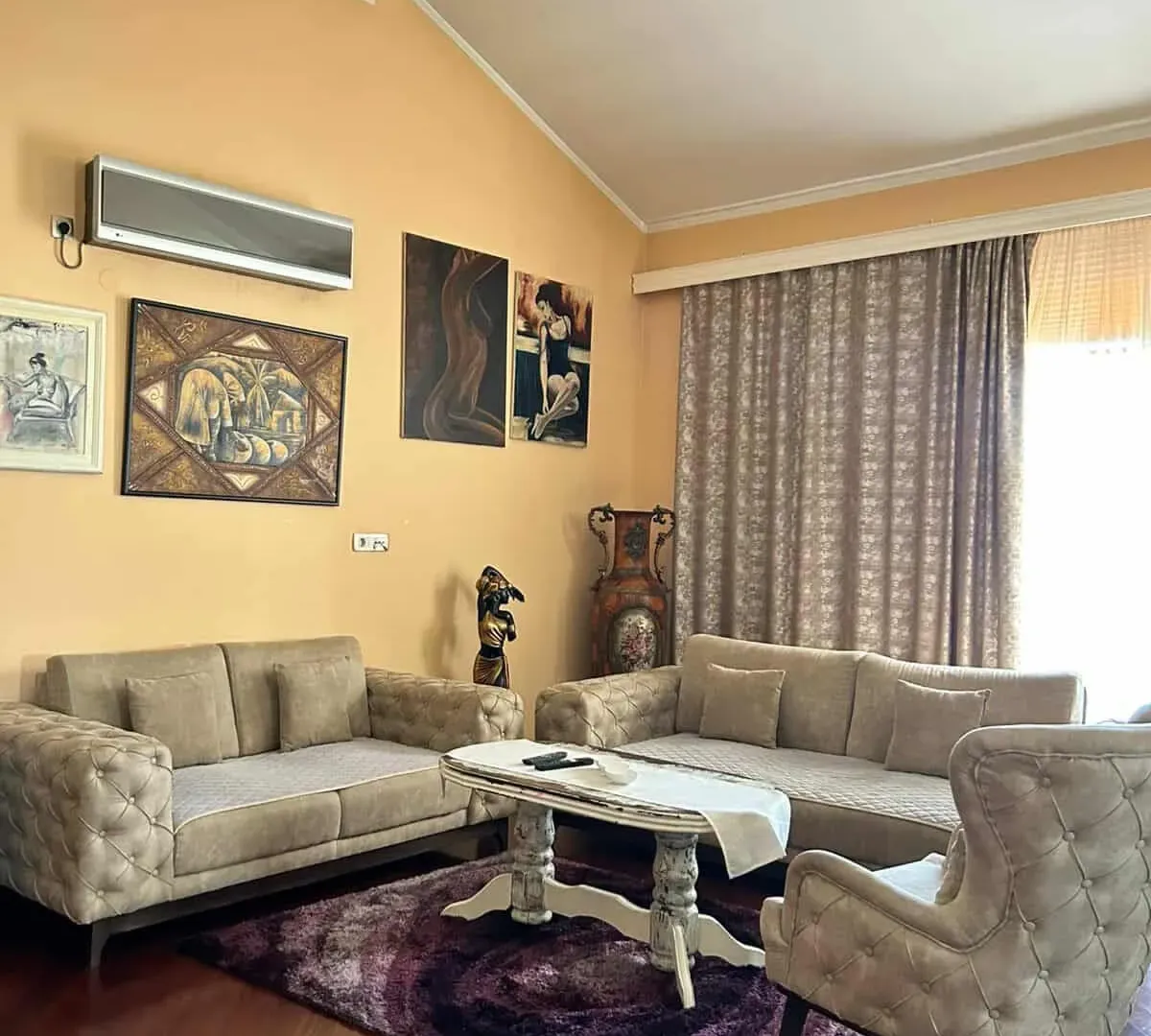 Rent, two bedroom apartment, 120m², Seljanovo, Tivat