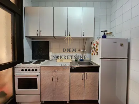 Rent, studio apartment, 32m², Makedonsko naselje, Bar - image 10
