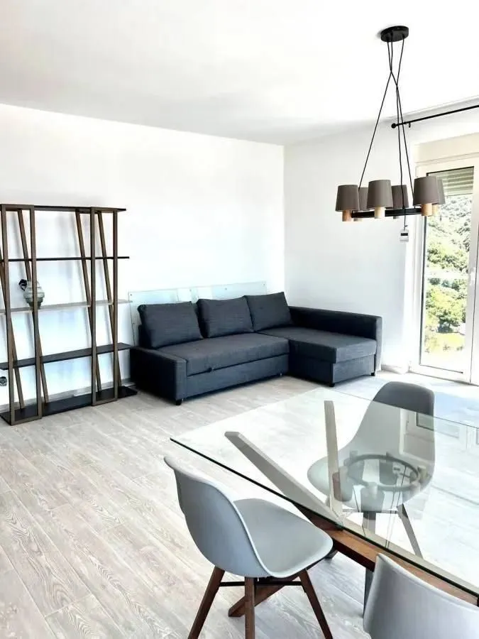 Sale, two bedroom apartment, 76m², Bečići, Budva