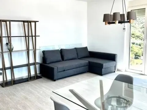 Sale, two bedroom apartment, 76m², Bečići, Budva - image 1